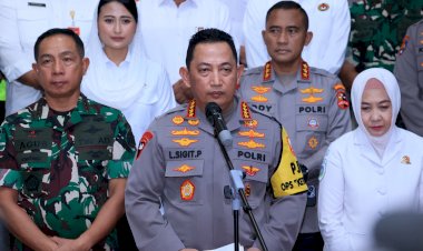Kapolri:-78.506-Masjid-dan-38.390-Tempat-Salat-Ied-Jadi-Fokus-Pengamanan-Besok