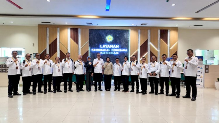 Peserta PKN Tingkat II Angkatan XXIX Pusdikmin Polri Laksanakan Visitasi Kepemimpinan Nasional di Sidoarjo